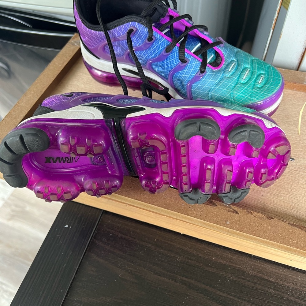 Nike 7.5 womens